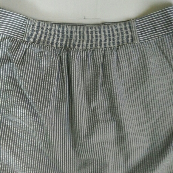 American Eagle Mini Skirt Size Medium - Picture 5 of 7